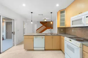 11066 Longboat Dr, Cooper City, FL 33026 - Photo 23