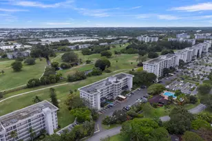 3000 N Palm Aire Dr, Pompano Beach, FL 33069 - Photo 27