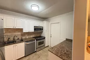 3000 N Palm Aire Dr, Pompano Beach, FL 33069 - Photo 17