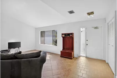 16807 Patio Village Lane, Weston, FL 33326 - Photo 9