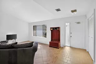 16807 Patio Village Ln, Weston, FL 33326 - Photo 9