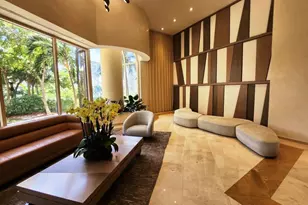 19355 Turnberry Way, Miami, FL 33180 - Photo 41