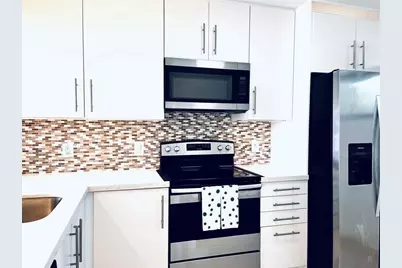 112 Lake Emerald Drive #107, Fort Lauderdale, FL 33309 - Photo 5