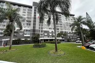 3850 Washington St, Hollywood, FL 33021 - Photo 1