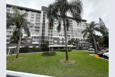 3850 Washington Street #703, Hollywood, FL 33021 - Photo 1