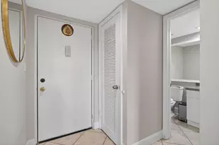 2314 S Cypress Bend Dr, Pompano Beach, FL 33069 - Photo 3