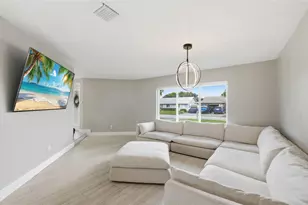 8340 SW 27th Pl, Davie, FL 33328 - Photo 19