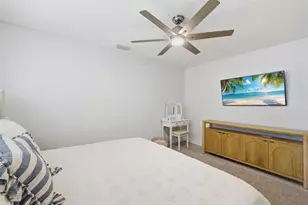 8340 SW 27th Pl, Davie, FL 33328 - Photo 17