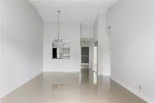 2067 SW 15th St, Deerfield Beach, FL 33442 - Photo 13