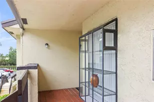 2067 SW 15th St, Deerfield Beach, FL 33442 - Photo 21