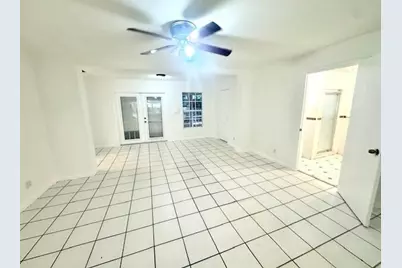 1134 Pine Tree, Lantana, FL 33463 - Photo 5