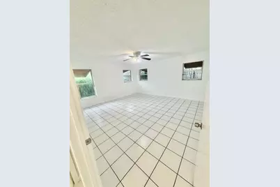 1134 Pine Tree, Lantana, FL 33463 - Photo 17