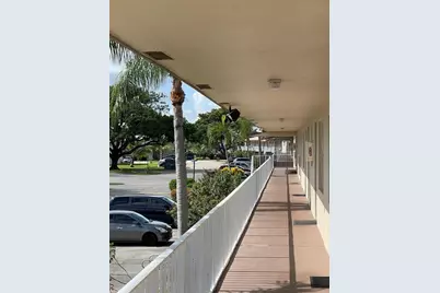 7355 NW 5th Place, Margate, FL 33063 - Photo 7