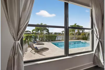 15798 Cresswind Place, Loxahatchee, FL 33470 - Photo 23