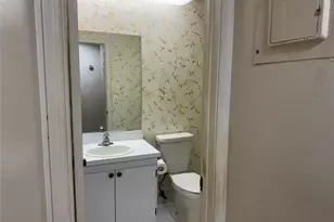 8640 NW 10th St, Fort Lauderdale, FL 33322 - Photo 17