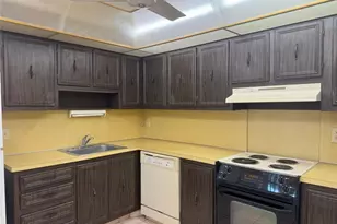 8640 NW 10th St, Fort Lauderdale, FL 33322 - Photo 11