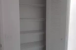 720 Meadows Cir, Boynton Beach, FL 33436 - Photo 11