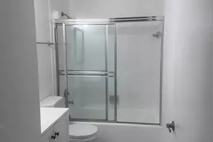 720 Meadows Cir, Boynton Beach, FL 33436 - Photo 9