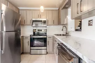 2711 NW 24th Ct, Fort Lauderdale, FL 33311 - Photo 15