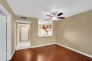 9235 Lagoon Pl, Davie, FL 33324 - Photo 13