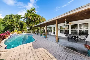 1735 NE 23rd Ave, Fort Lauderdale, FL 33305 - Photo 9