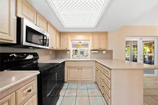 1735 NE 23rd Ave, Fort Lauderdale, FL 33305 - Photo 17