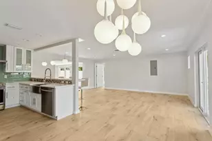 2020 N Victoria Park Rd, Fort Lauderdale, FL 33305 - Photo 7