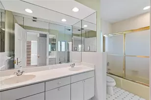 640 3rd Key Dr, Fort Lauderdale, FL 33304 - Photo 55