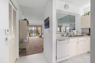 7647 Southampton Terrace, Tamarac, FL 33321 - Photo 19