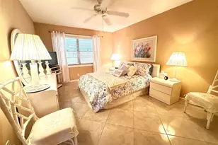 1076 Newport Q Unit, Deerfield Beach, FL 33442 - Photo 11