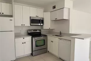11457 NW 42nd St, Coral Springs, FL 33065 - Photo 5