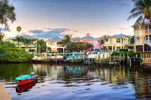 1021 SE Monterey Rd, Stuart, FL 34994 - Photo 9