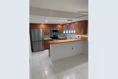 9138 SW 23rd Street #B, Davie, FL 33324 - Photo 5