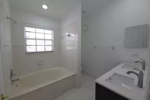 18713 SW 26th St, Miramar, FL 33029 - Photo 23