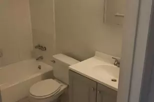 251 NW 177th St, Miami, FL 33169 - Photo 9