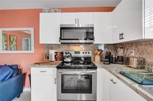 8236 NW 1st Pl, Miami, FL 33150 - Photo 5