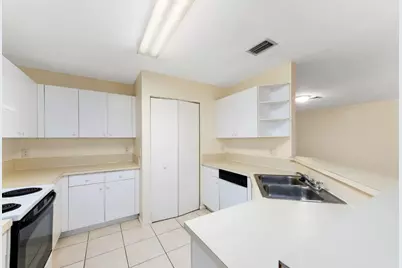 8496 NW 40th Street, Coral Springs, FL 33065 - Photo 13