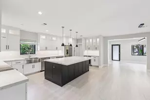 1660 SW 32nd Ct, Miami, FL 33145 - Photo 11