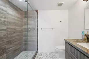 1660 SW 32nd Ct, Miami, FL 33145 - Photo 31