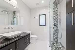 1660 SW 32nd Ct, Miami, FL 33145 - Photo 17