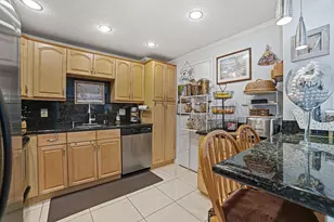 1985 S Ocean Dr, Hallandale Beach, FL 33009 - Photo 15