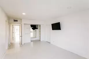 6609 NW 80th Ct, Tamarac, FL 33321 - Photo 7