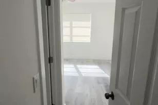 6817 SW 10th St, Hollywood, FL 33023 - Photo 25