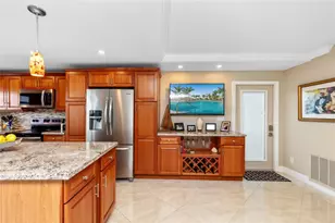 2731 NE 14th Street Cswy Unit, Pompano Beach, FL 33062 - Photo 9