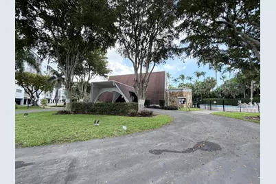 1000 NE 14th Avenue #503, Hallandale Beach, FL 33009 - Photo 29