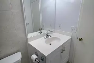 1000 NE 14th Ave, Hallandale Beach, FL 33009 - Photo 75