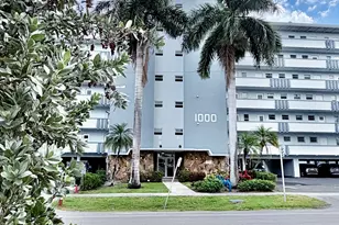 1000 NE 14th Ave, Hallandale Beach, FL 33009 - Photo 5