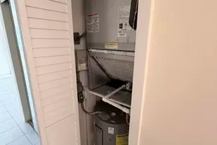 1000 NE 14th Ave, Hallandale Beach, FL 33009 - Photo 87