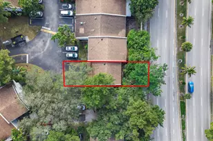 19986 NE 5th Ct, Miami, FL 33179 - Photo 43