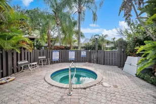 19986 NE 5th Ct, Miami, FL 33179 - Photo 35